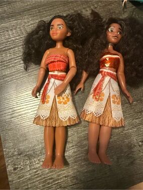 Tropical Princess Doll in Red Top with Floral Cream & Tan Skirt